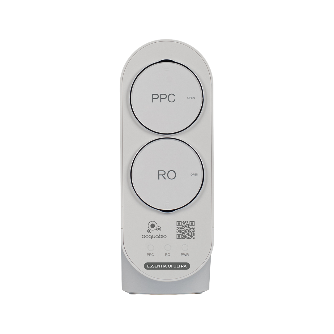 Panel de control de ósmosis inversa Essentia Ultra con indicadores PPC RO y botones de apertura